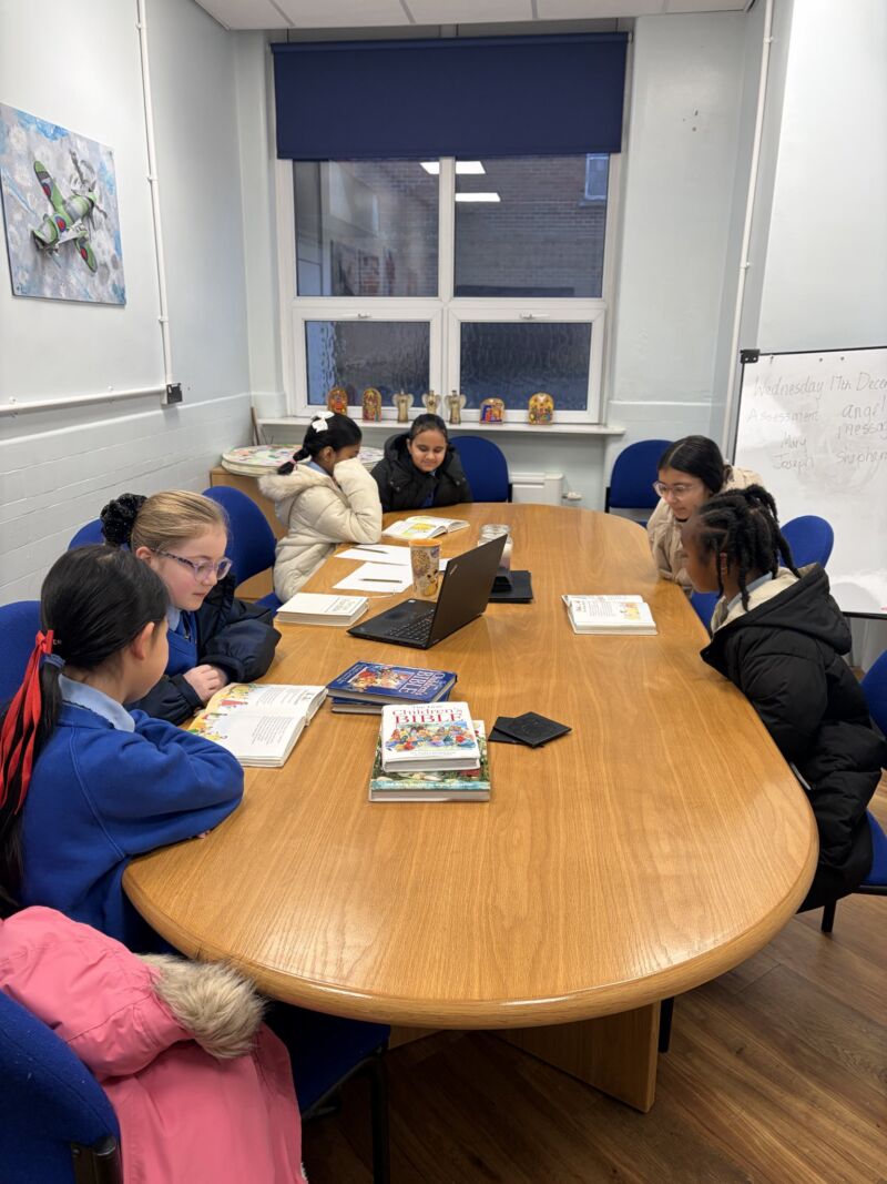 Image for the Tweet beginning: This morning the GIFT Team